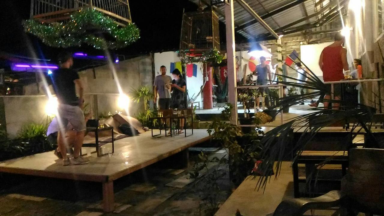 Shut Eye Party Hostel (Adults Only) Paj Kültér fotó